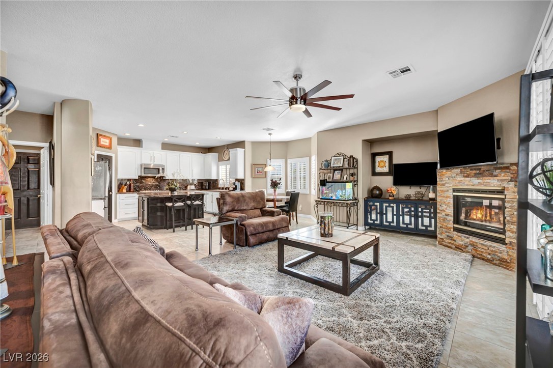 9592 Gainey Ranch Avenue