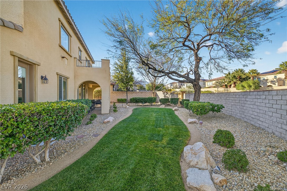 12240 Montura Rosa Place