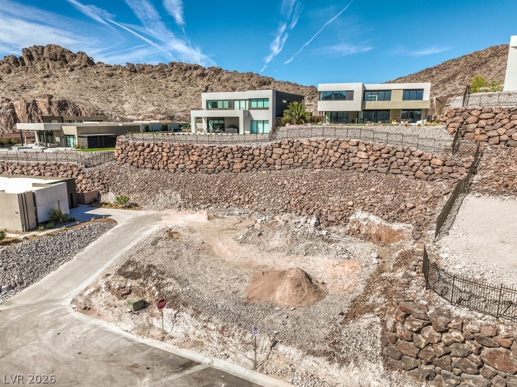 619 Dragon Mountain Court