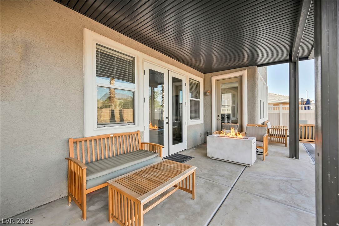 1164 Evergreen Cove Street