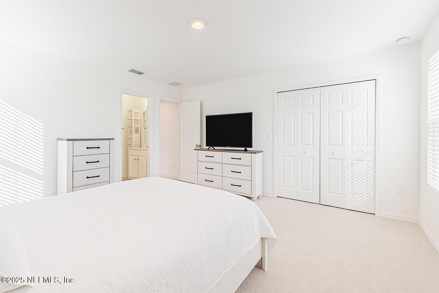 9014 GIFFORD Drive