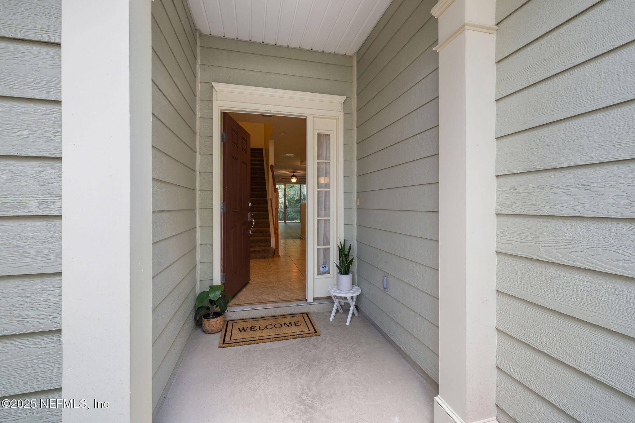 7023 ROUNDLEAF Drive