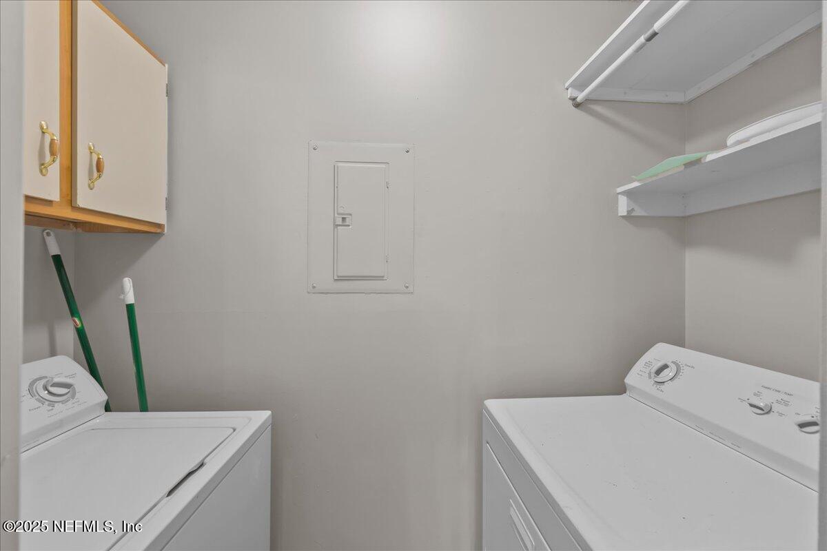 10200 BELLE RIVE Boulevard 79