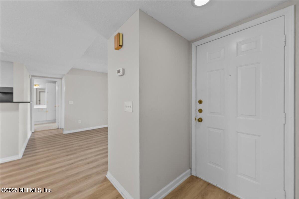 10200 BELLE RIVE Boulevard 79