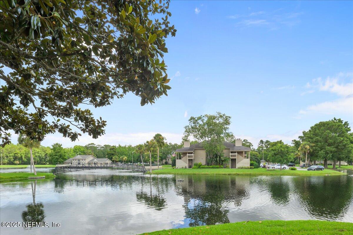 10200 BELLE RIVE Boulevard 79