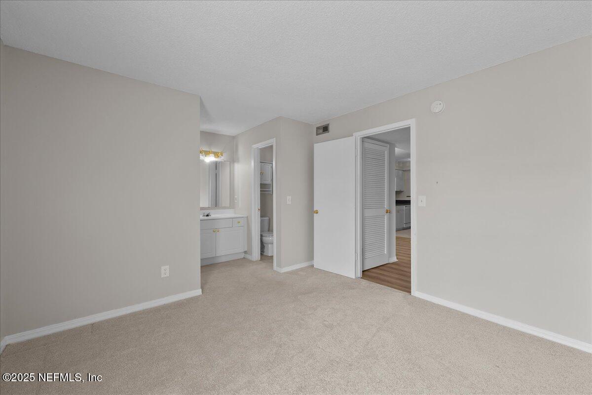 10200 BELLE RIVE Boulevard 79