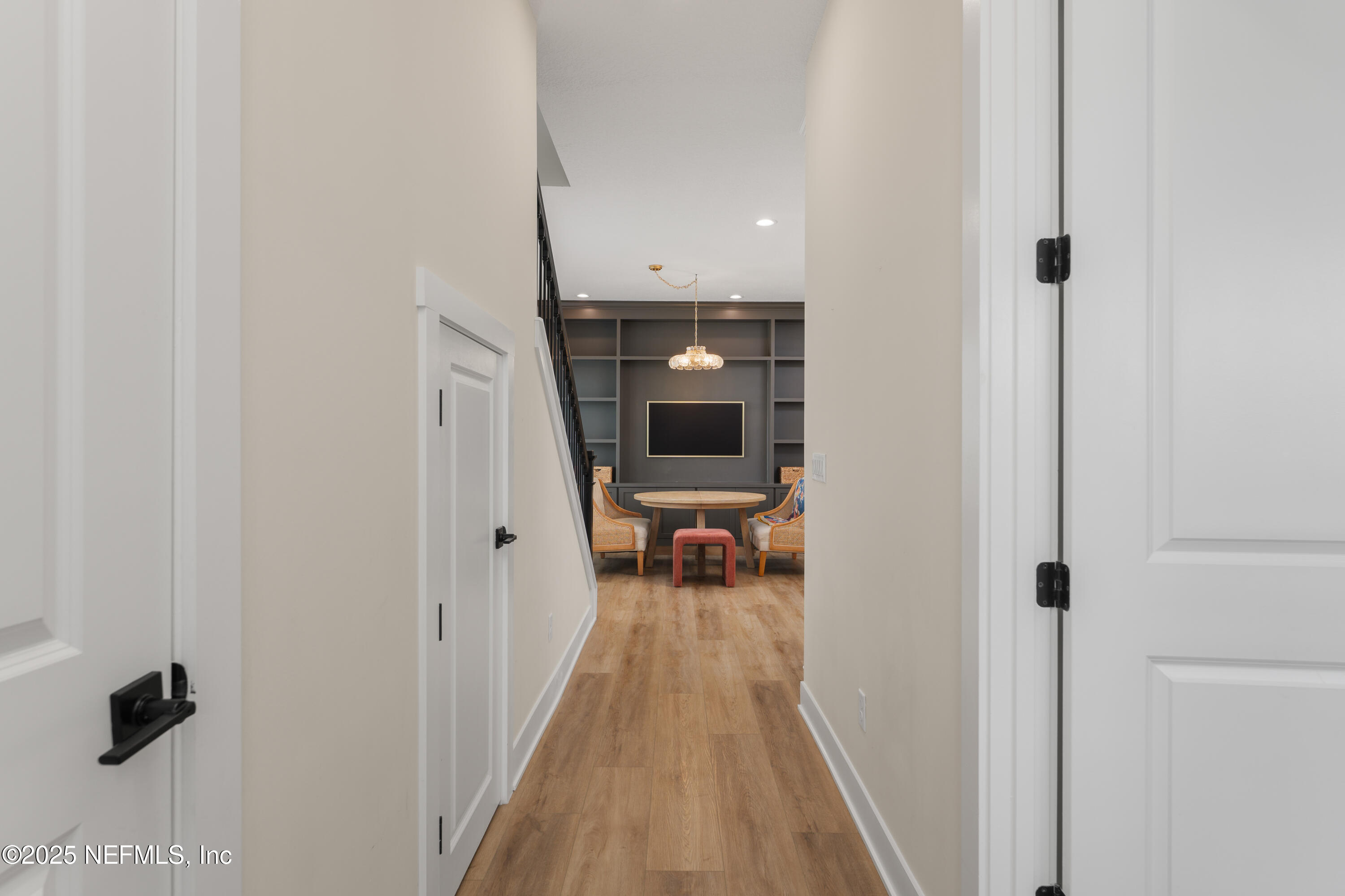 16 SEWALL Lane