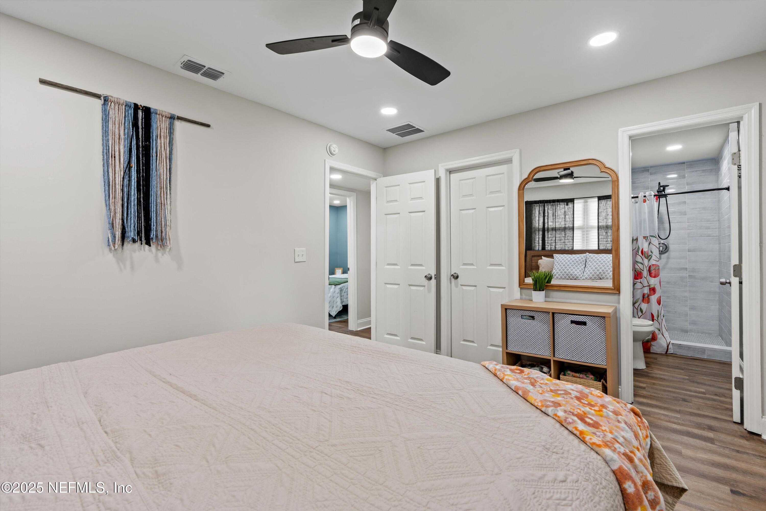 6837 TOM THUMB Drive, Jacksonville