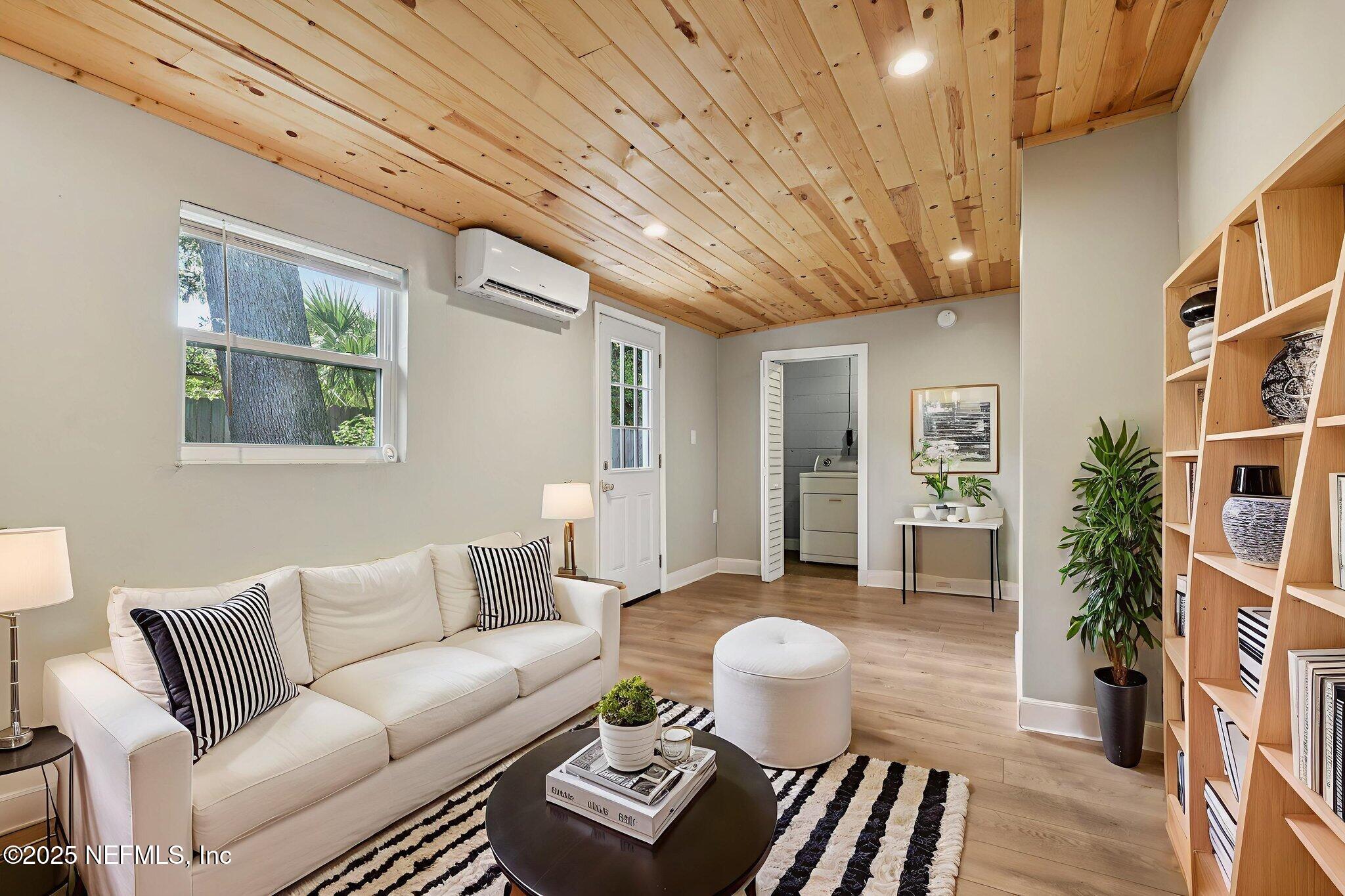 243 RAVENSWOOD Drive, St. Augustine