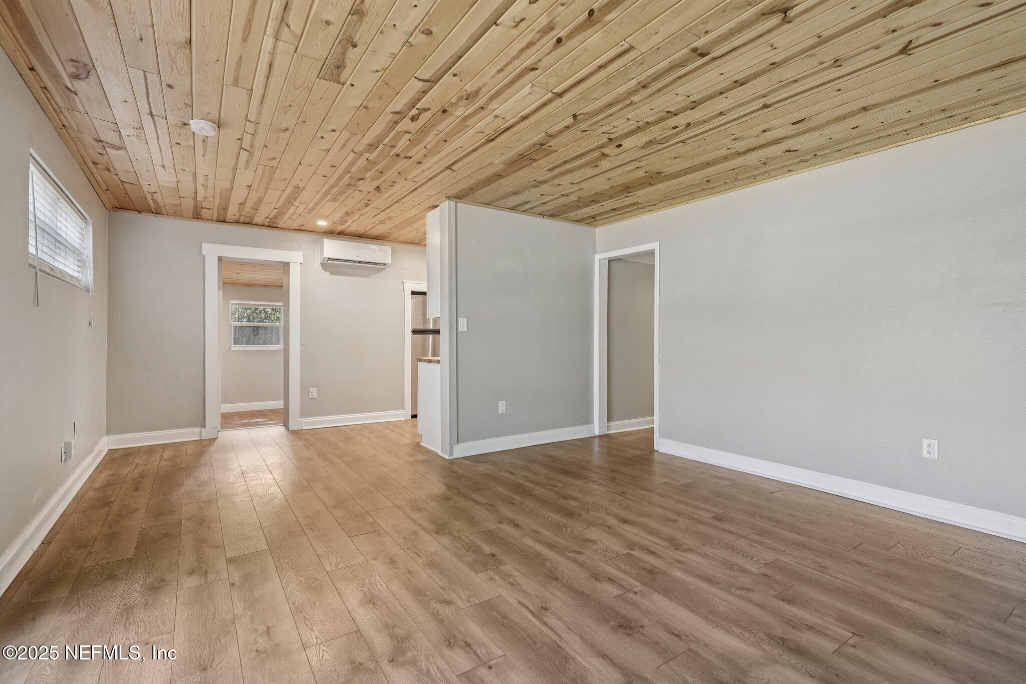 243 RAVENSWOOD Drive, St. Augustine