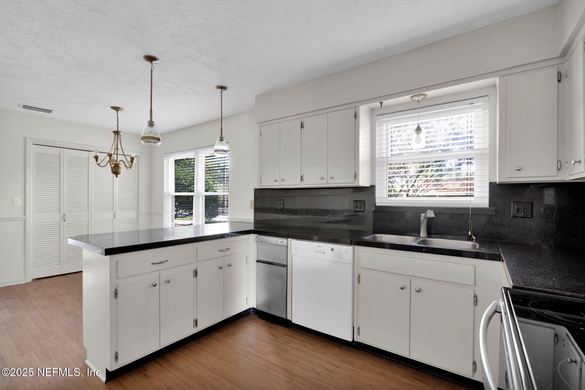 4346 BAY FOREST Terrace