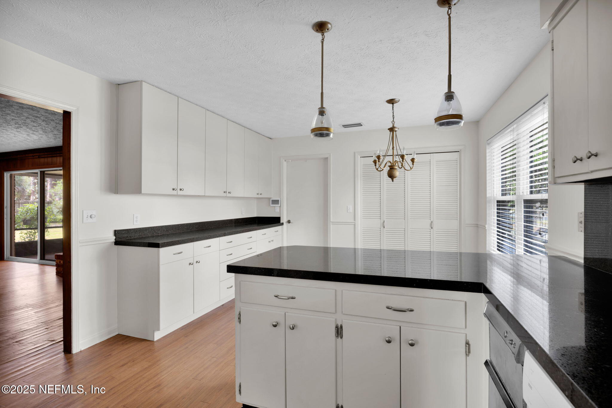 4346 BAY FOREST Terrace