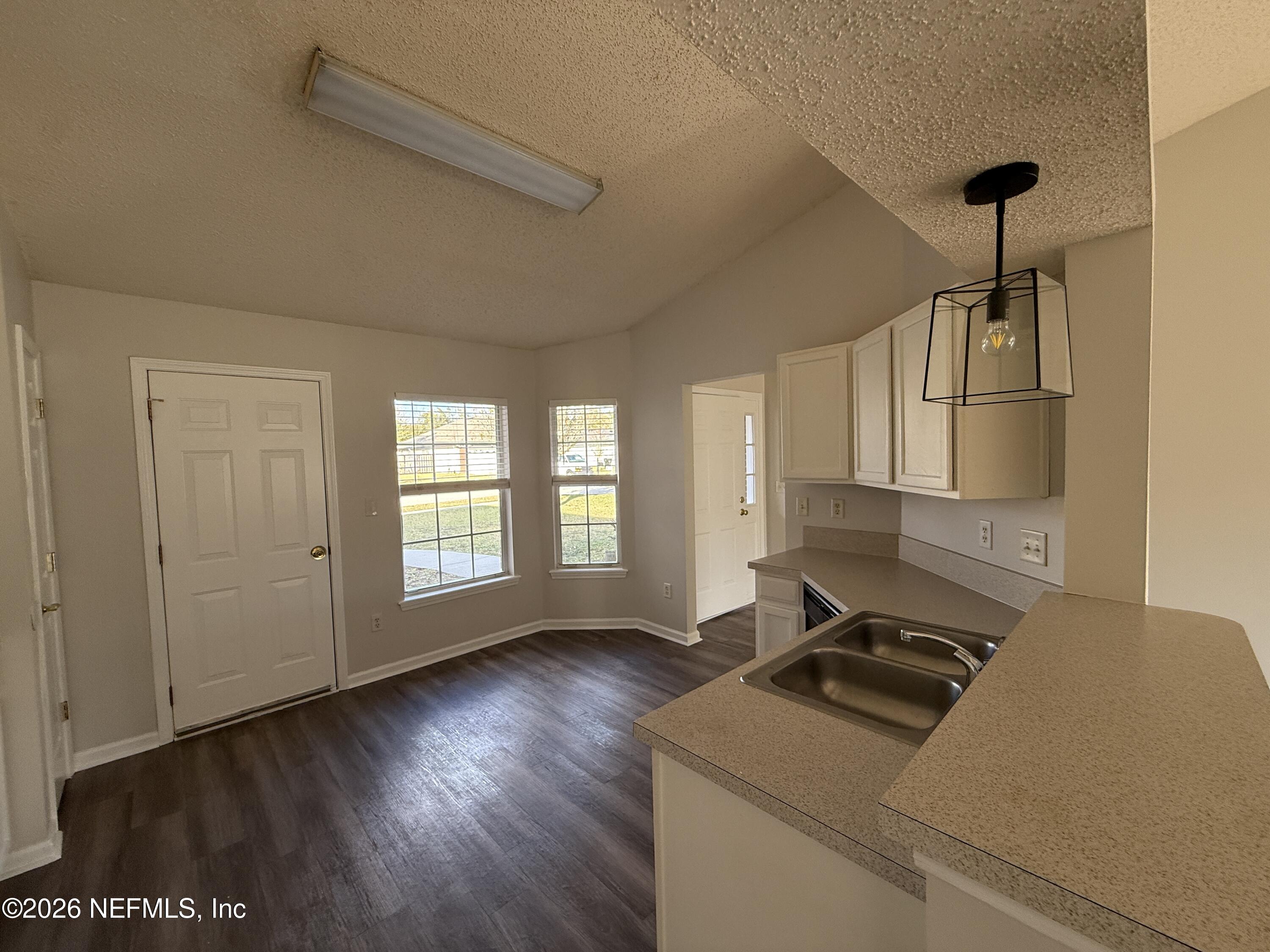 3849 HIDEAWAY Lane