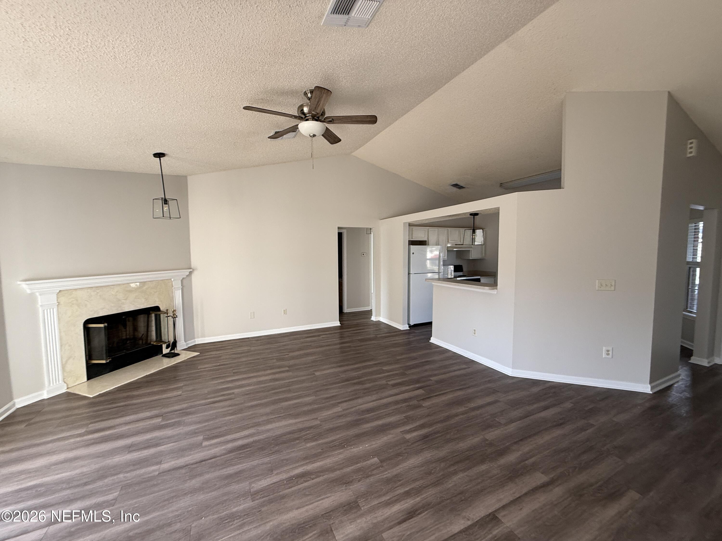 3849 HIDEAWAY Lane