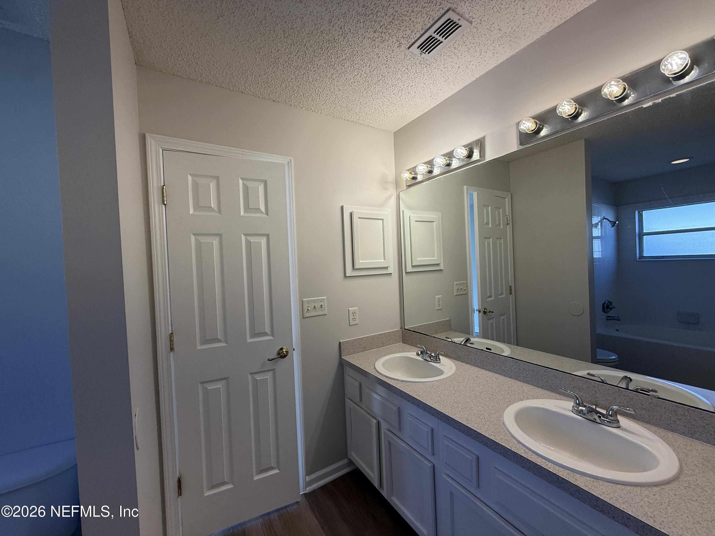 3849 HIDEAWAY Lane