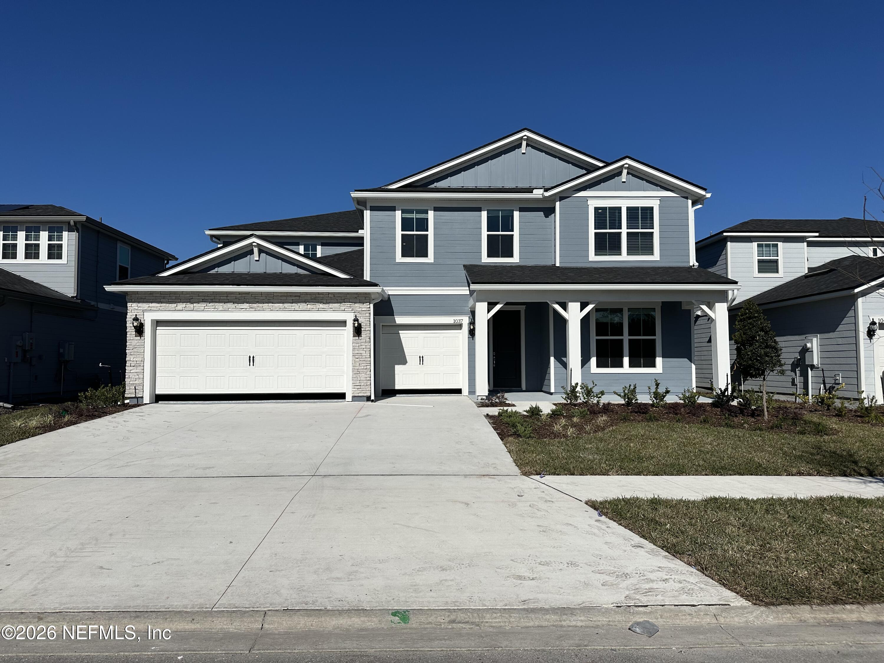 1037 ROOSTER HOLLOW Way