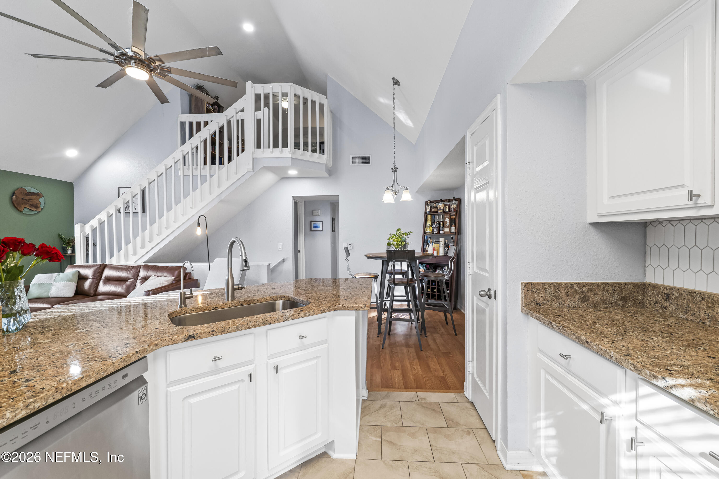 13700 RICHMOND PARK Drive N 1306