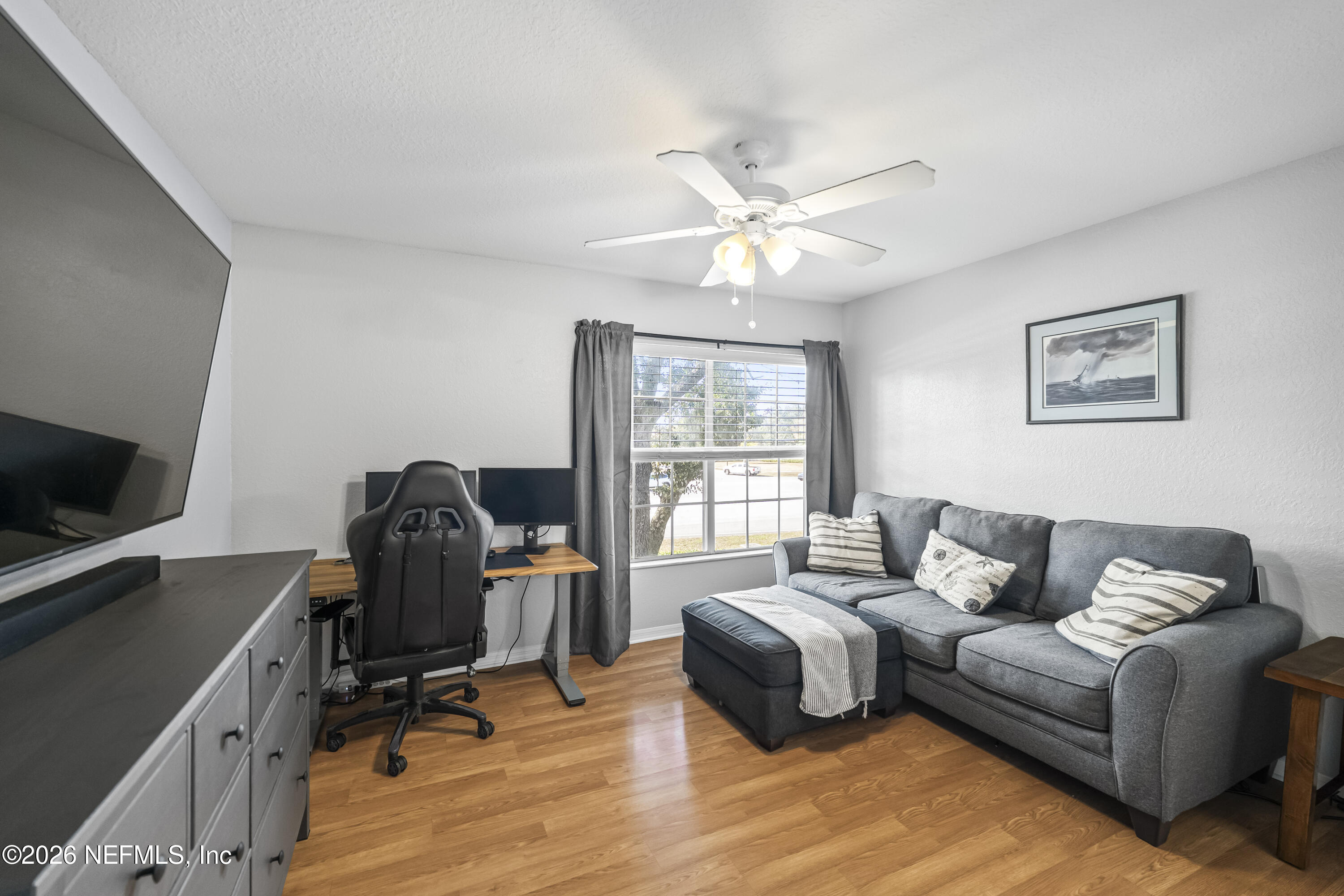 13700 RICHMOND PARK Drive N 1306