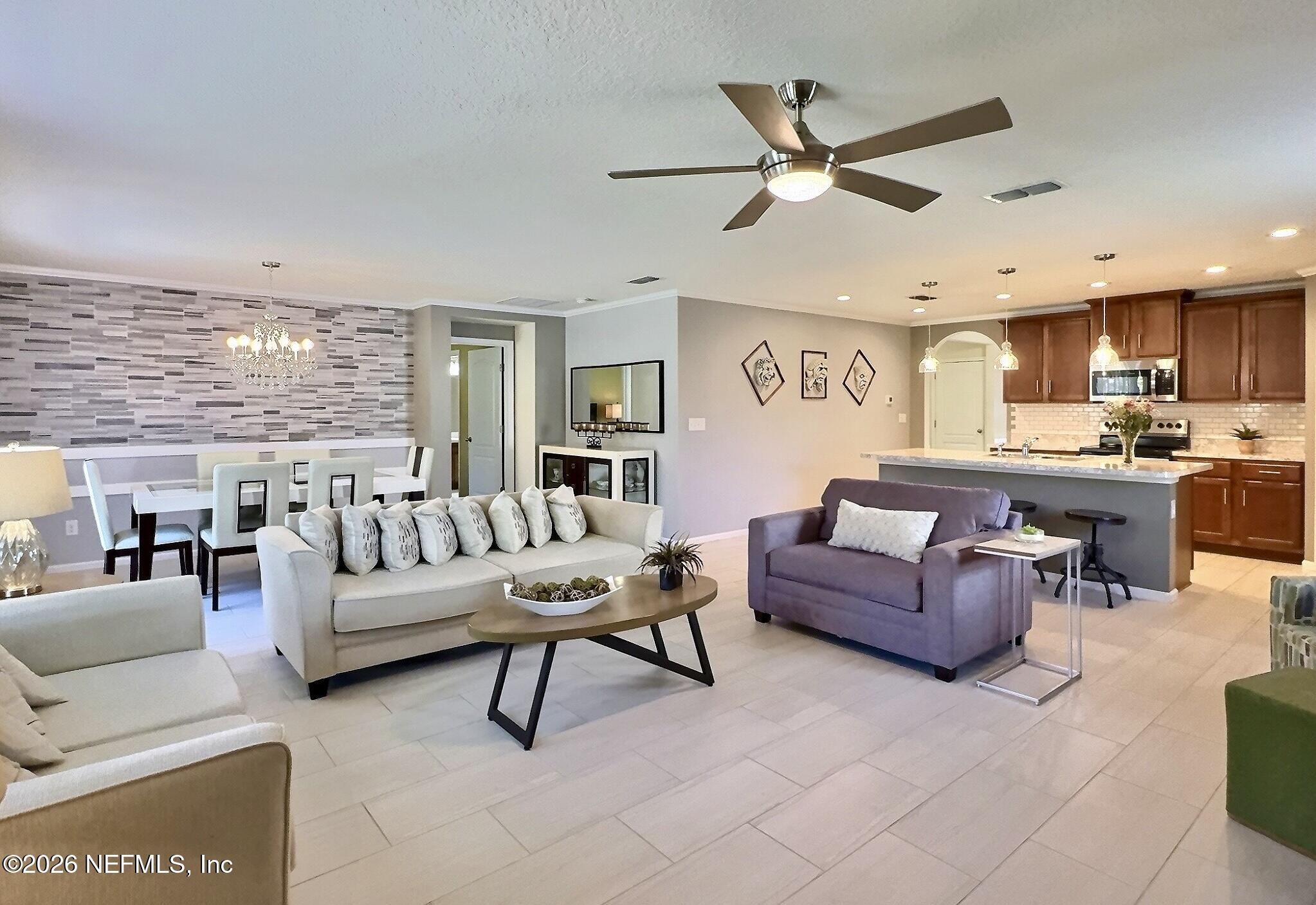 465 HARLEY Drive