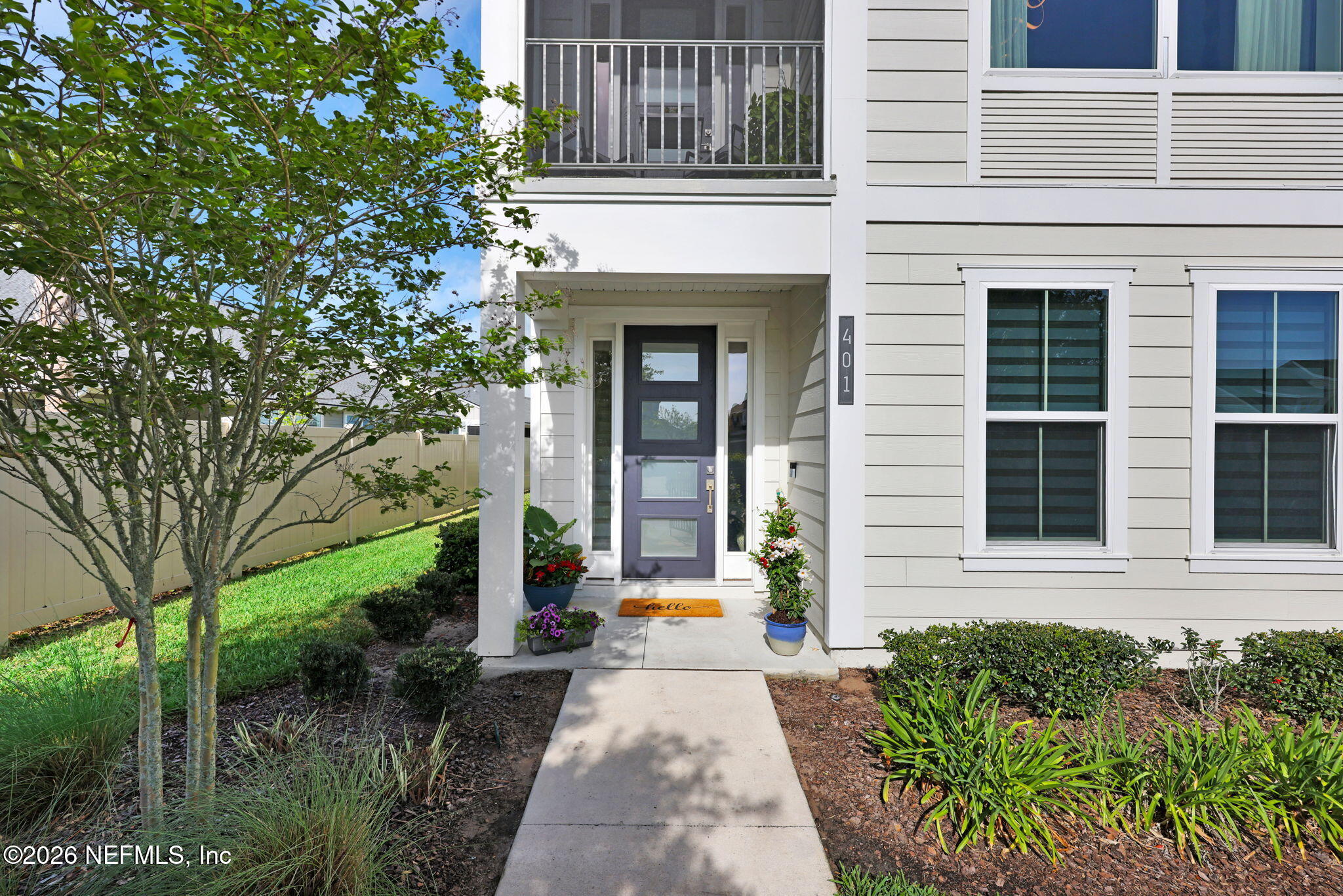 401 CRESTVIEW Drive