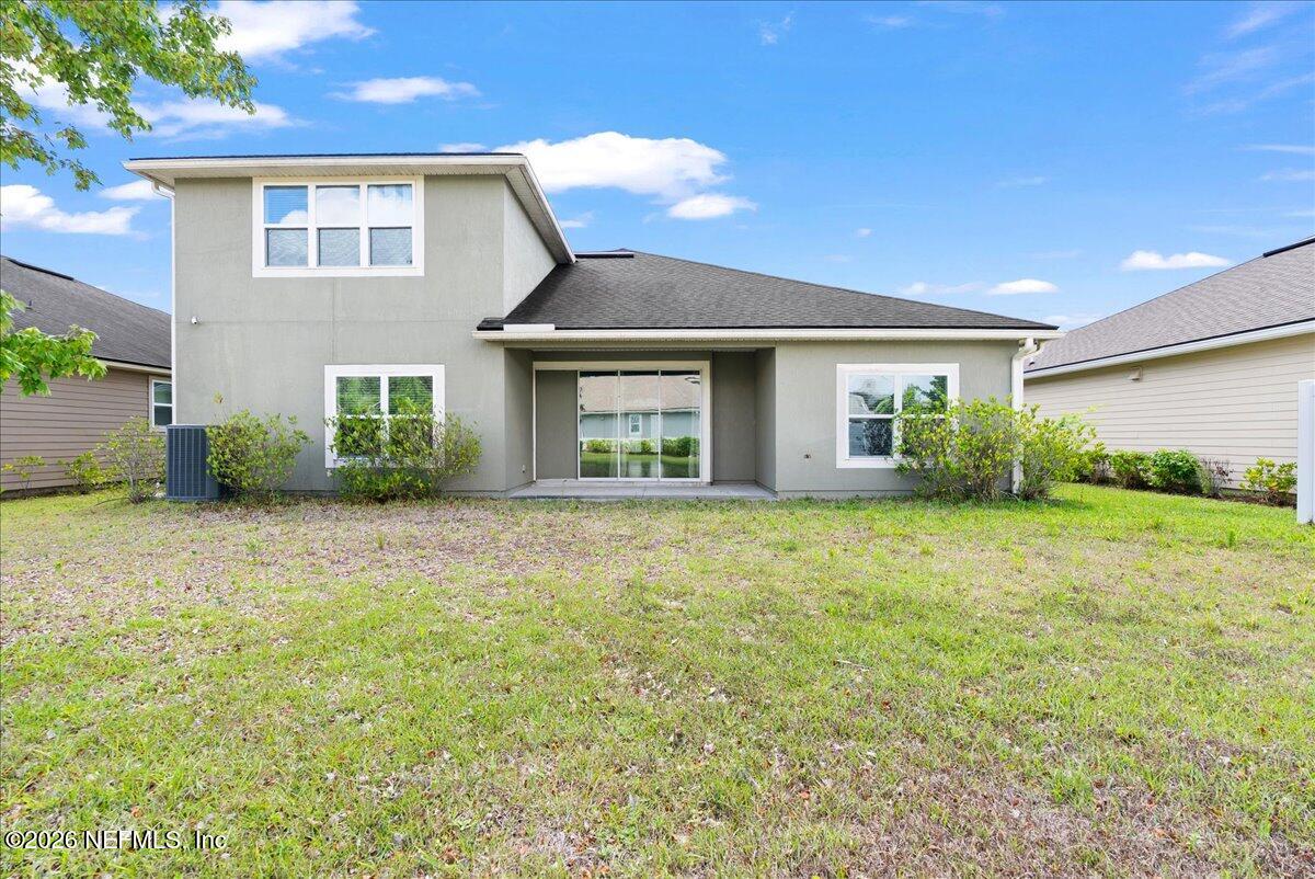 3825 HAMMOCK BLUFF Drive