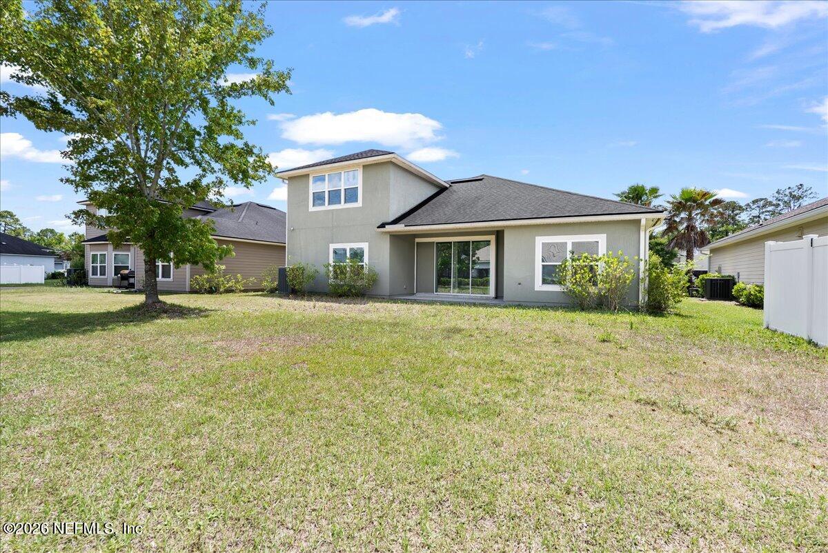 3825 HAMMOCK BLUFF Drive
