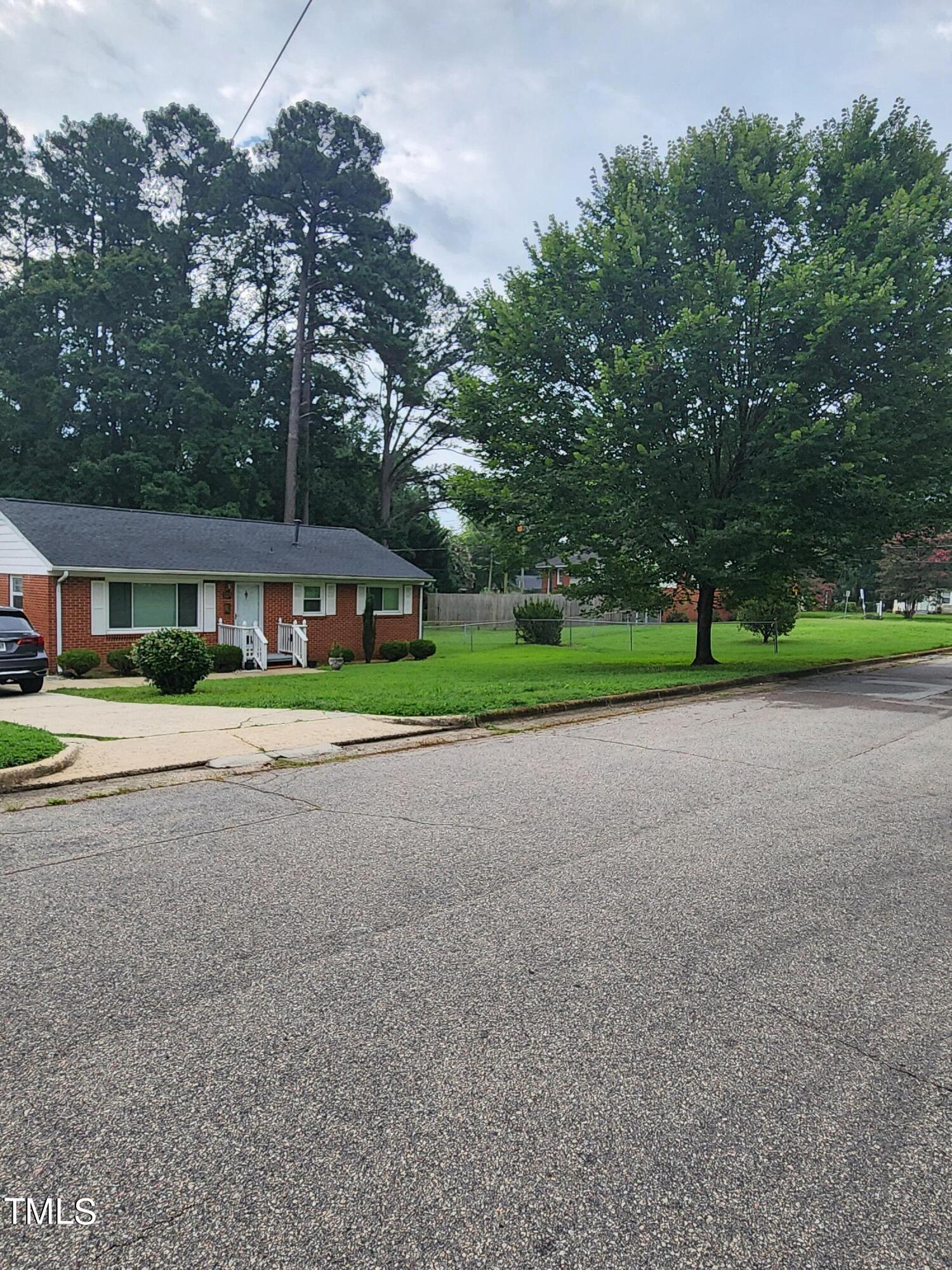 704 Donnelly Road