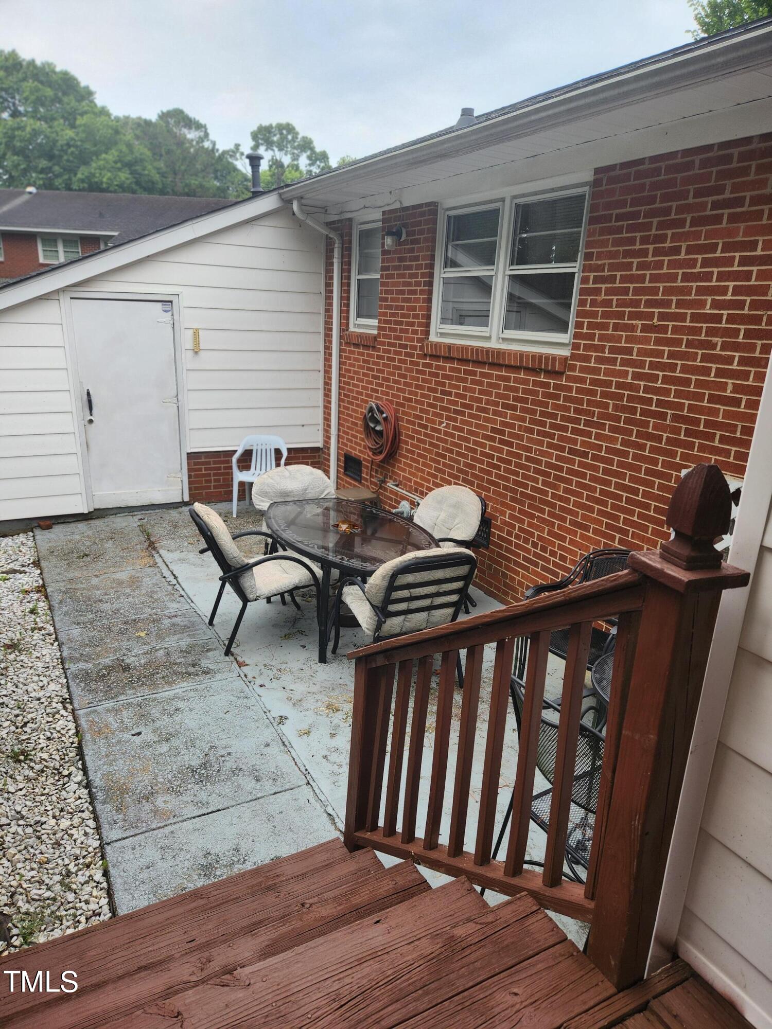 704 Donnelly Road