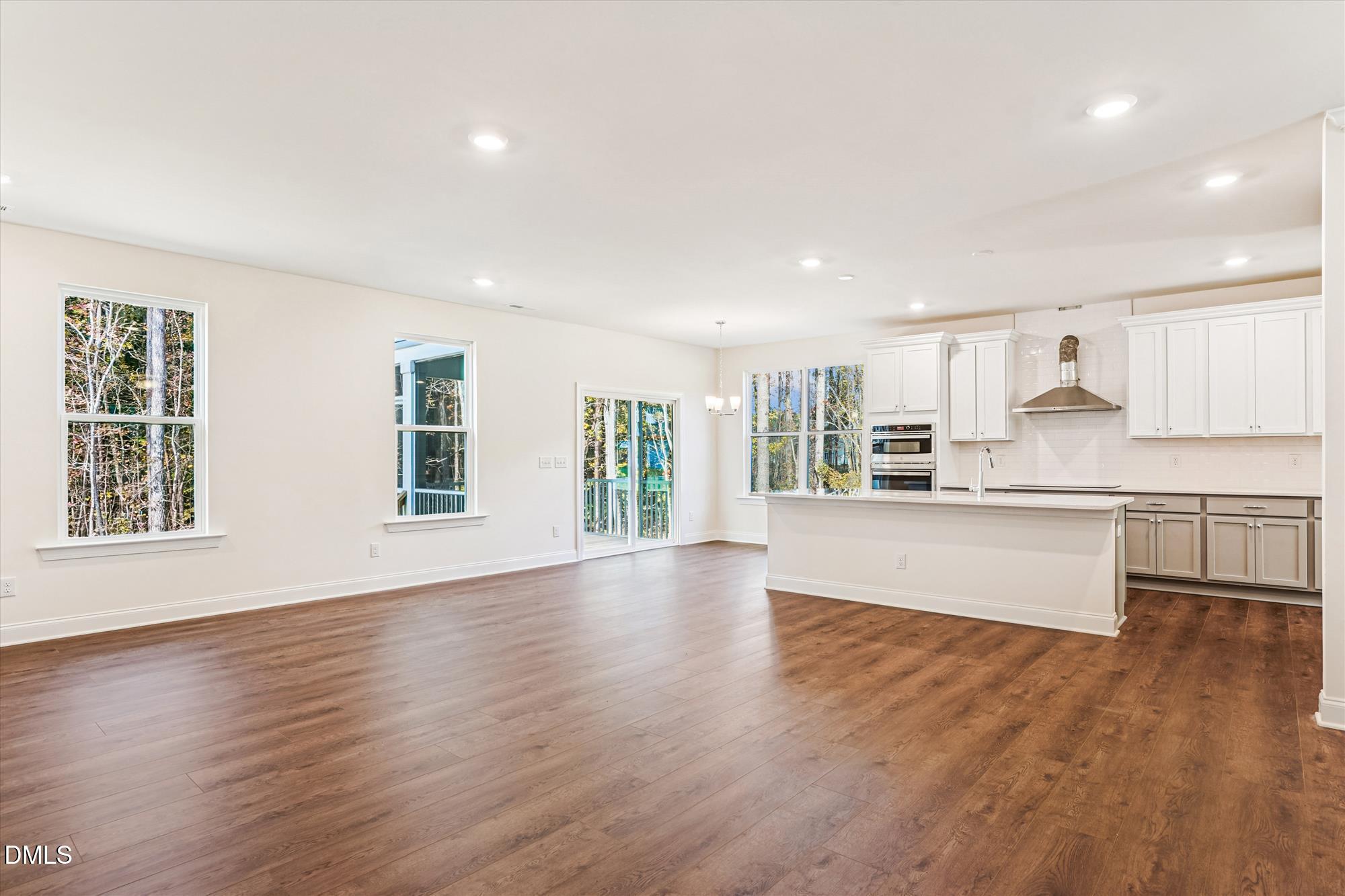 368 Artic Circle