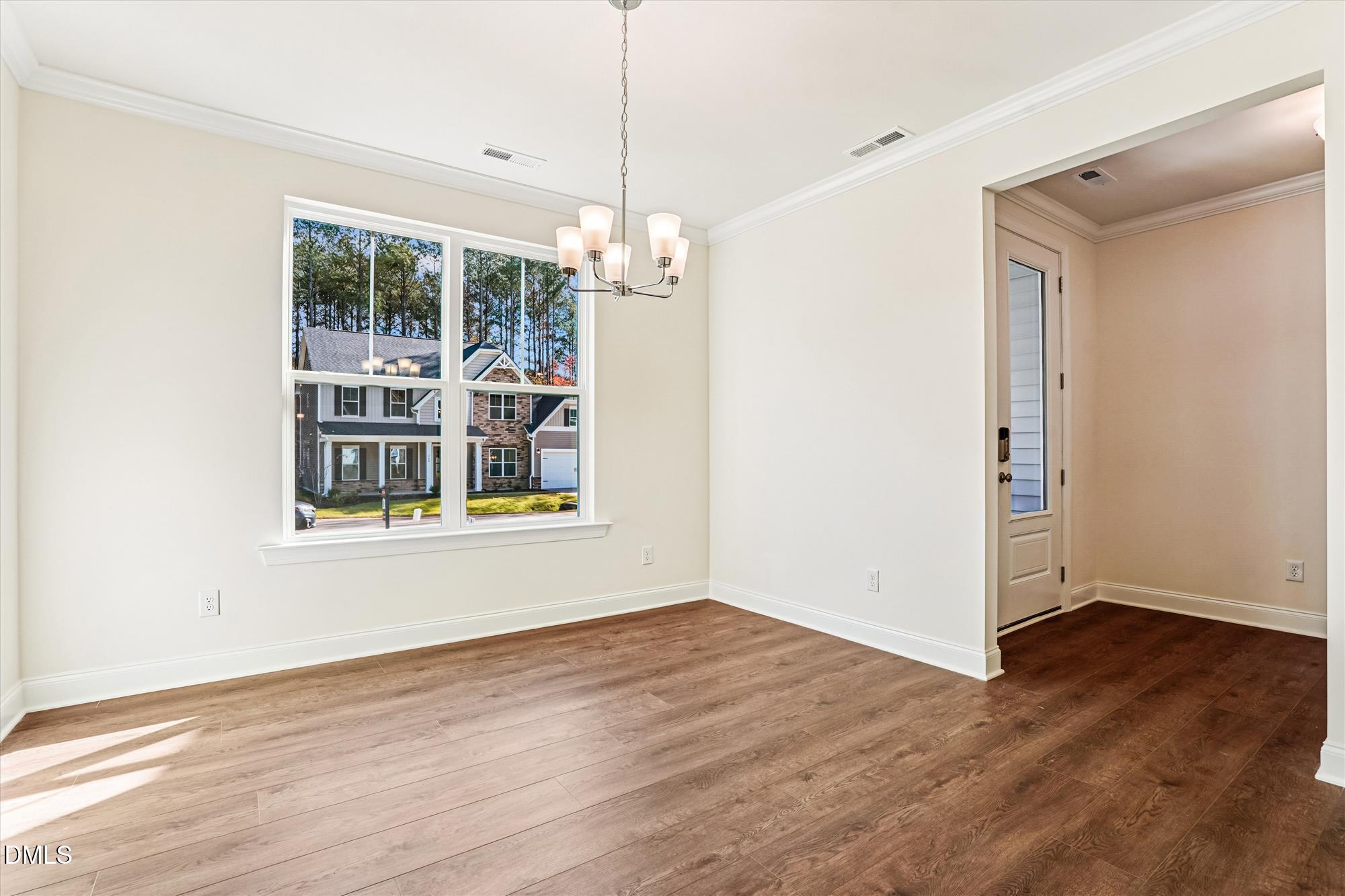 368 Artic Circle