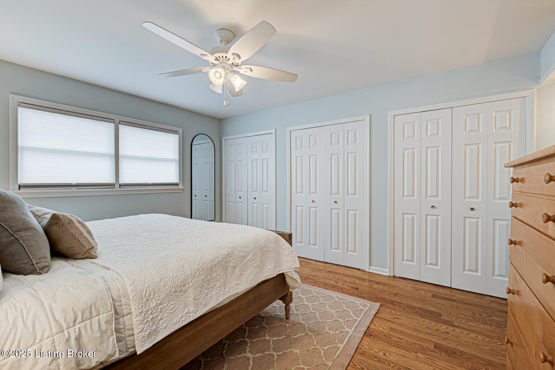 609 Armadale Pl
