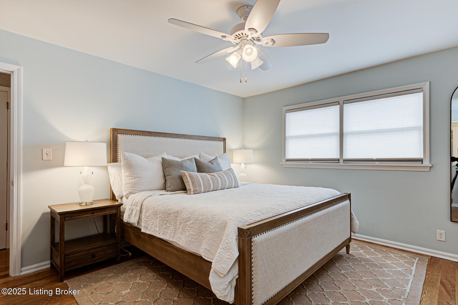 609 Armadale Pl