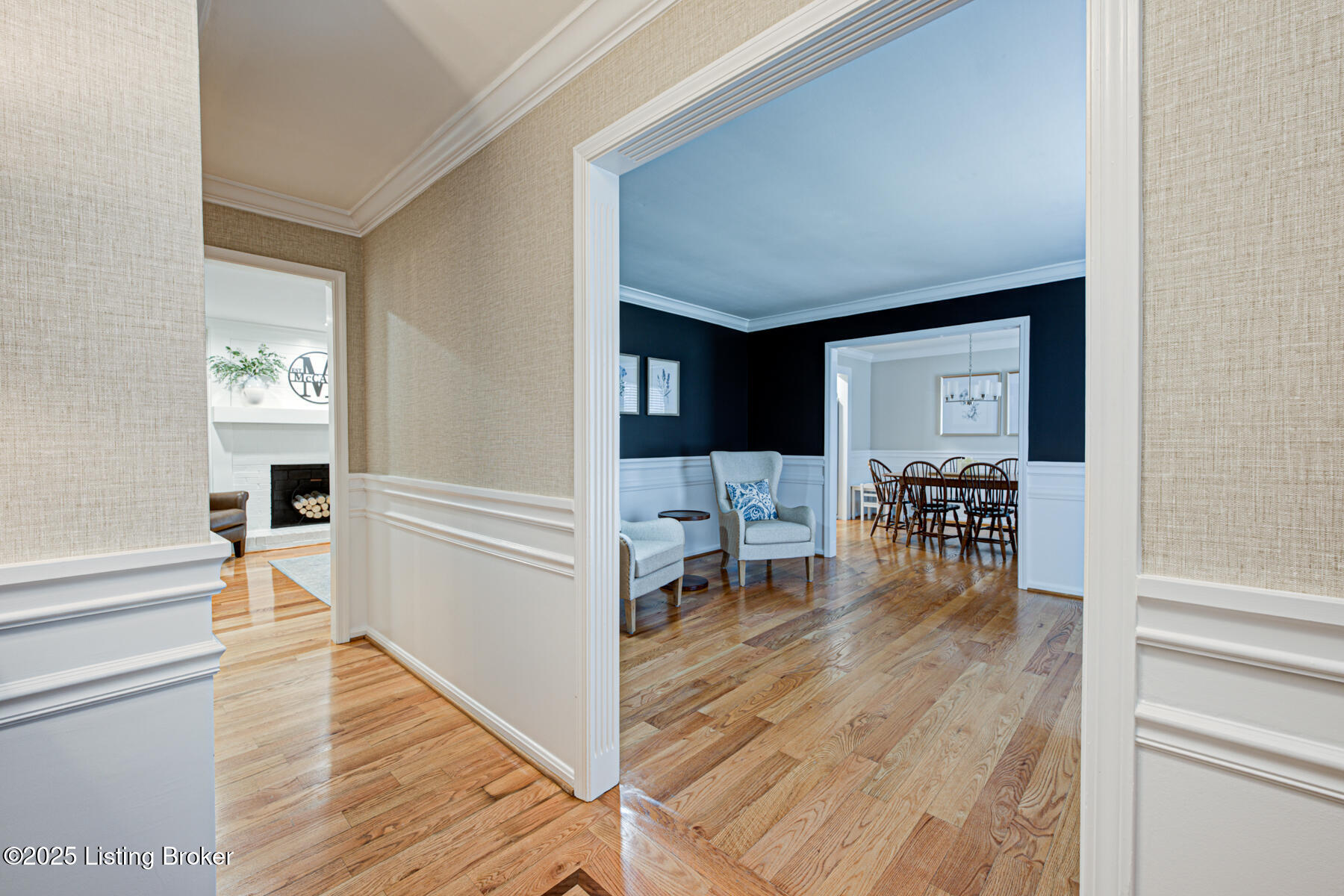 609 Armadale Pl