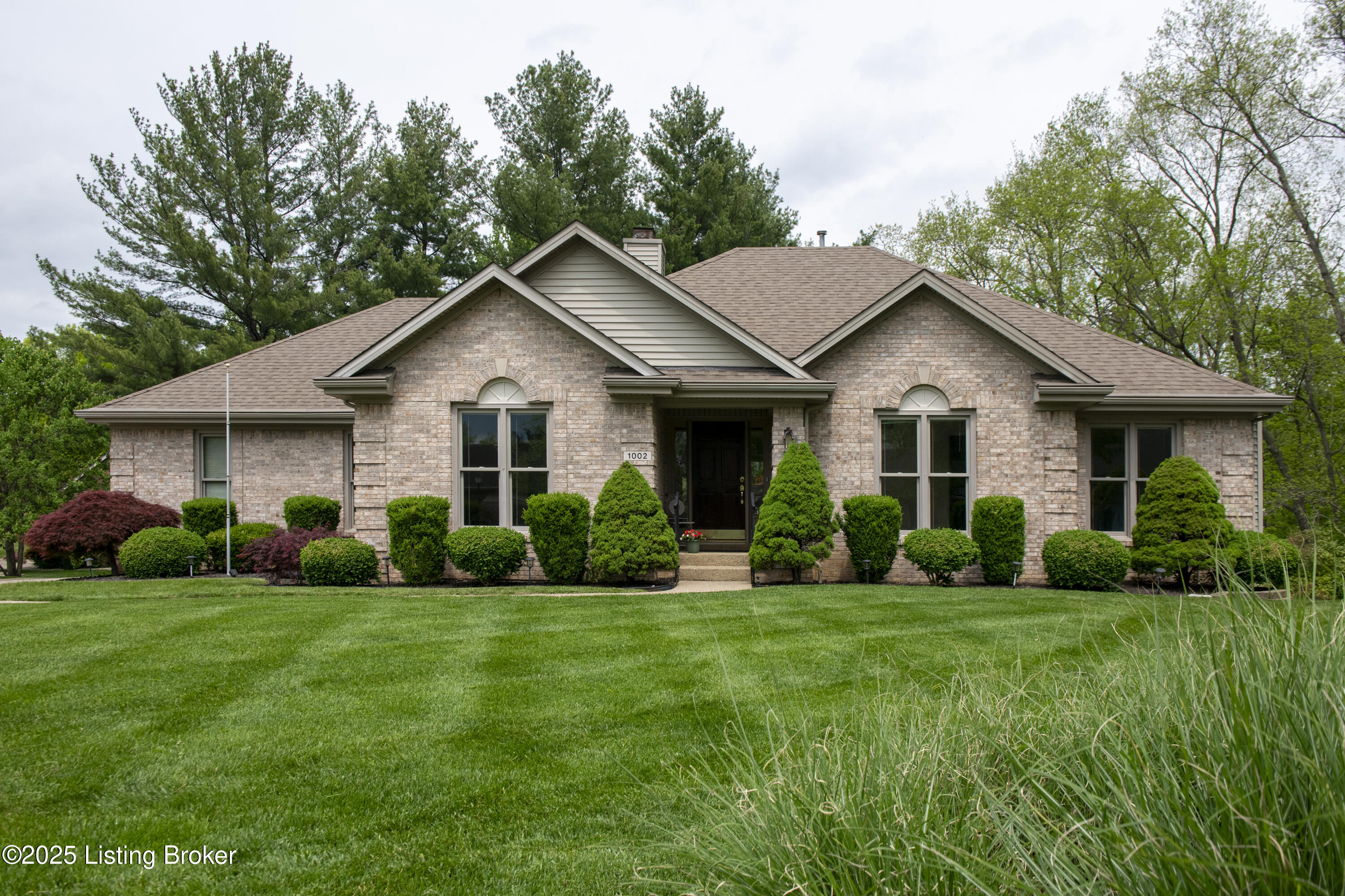 1002 Chesterton Pl