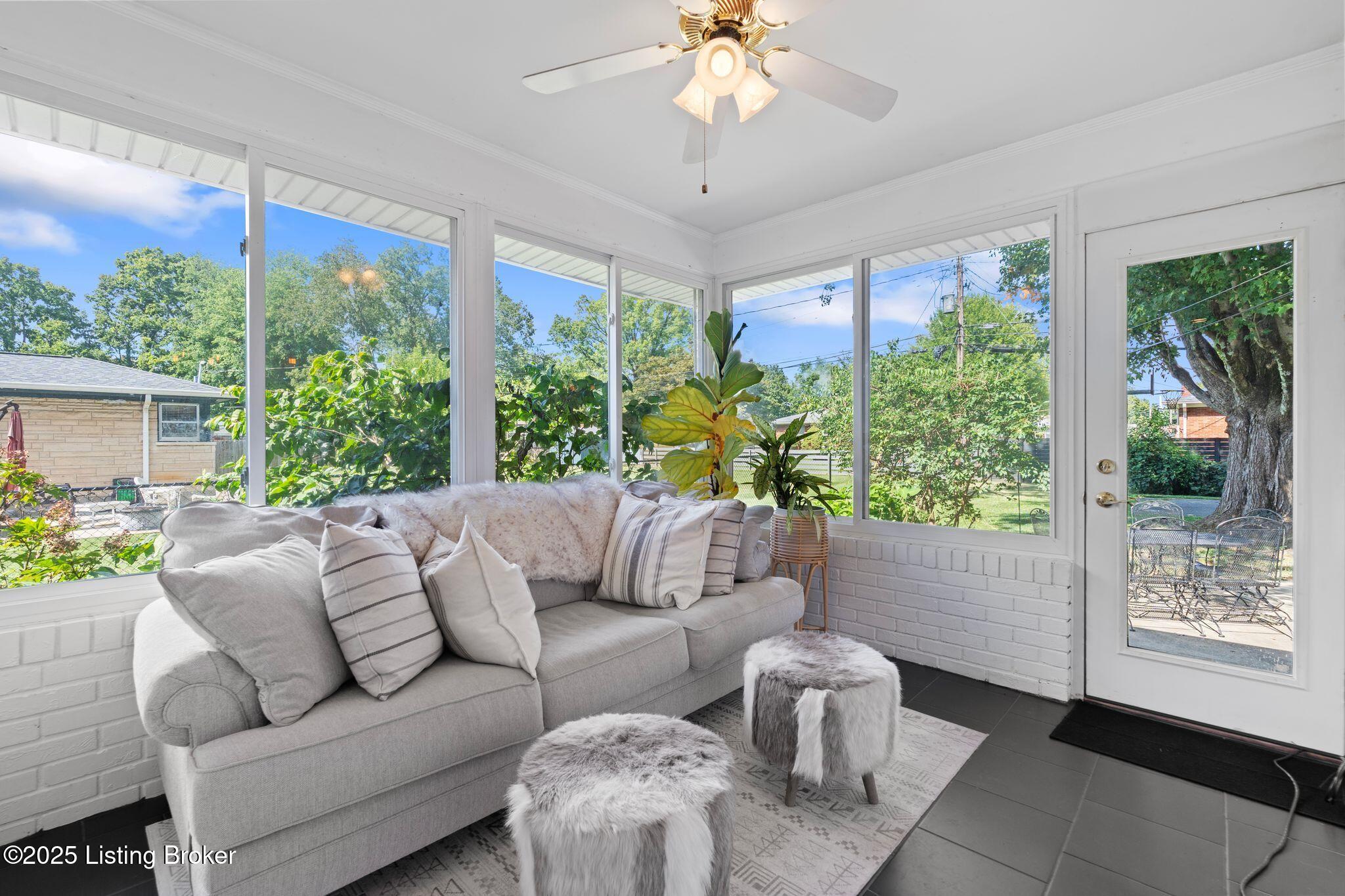 9000 Haviland Ave, Louisville