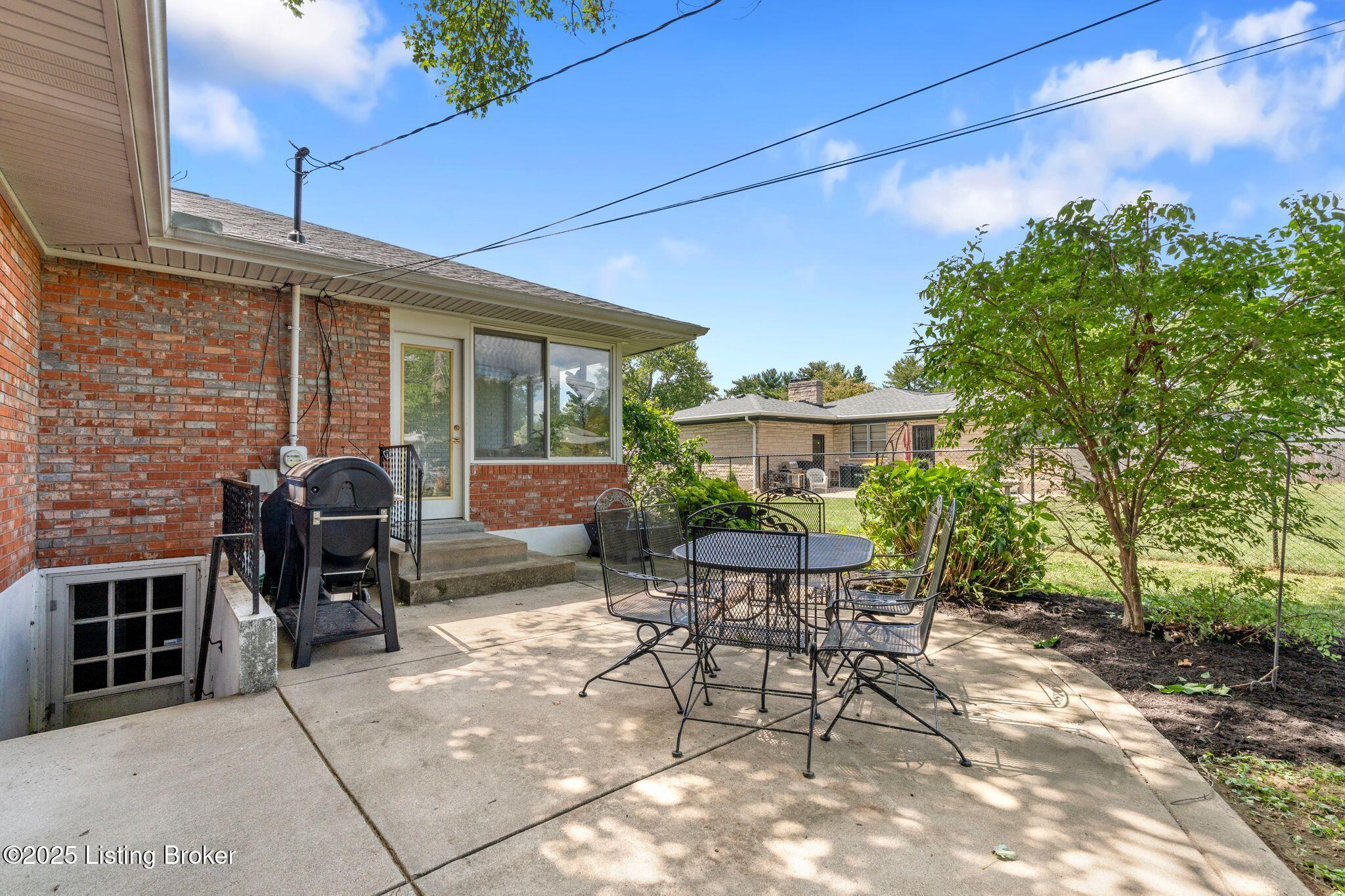 9000 Haviland Ave, Louisville