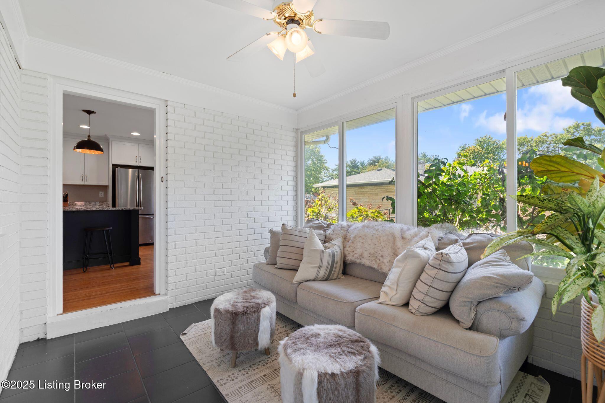 9000 Haviland Ave, Louisville