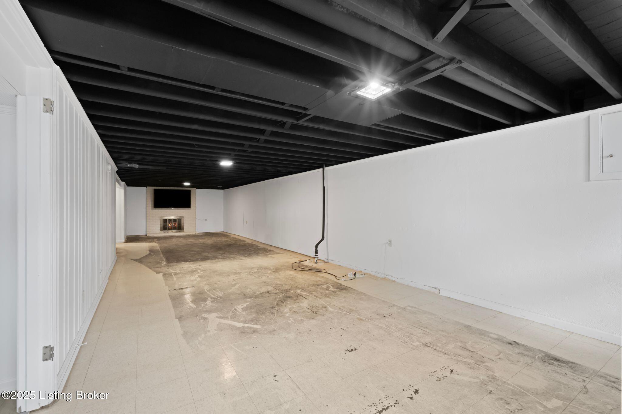 9000 Haviland Ave, Louisville