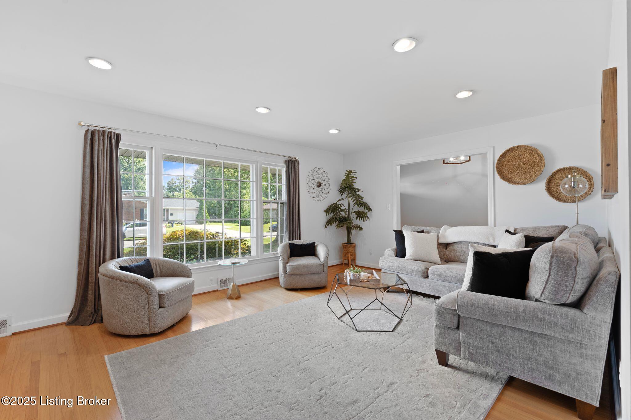 9000 Haviland Ave, Louisville