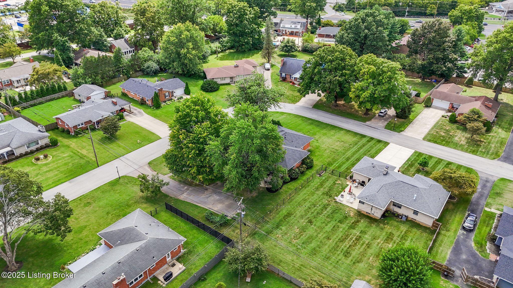 9000 Haviland Ave, Louisville