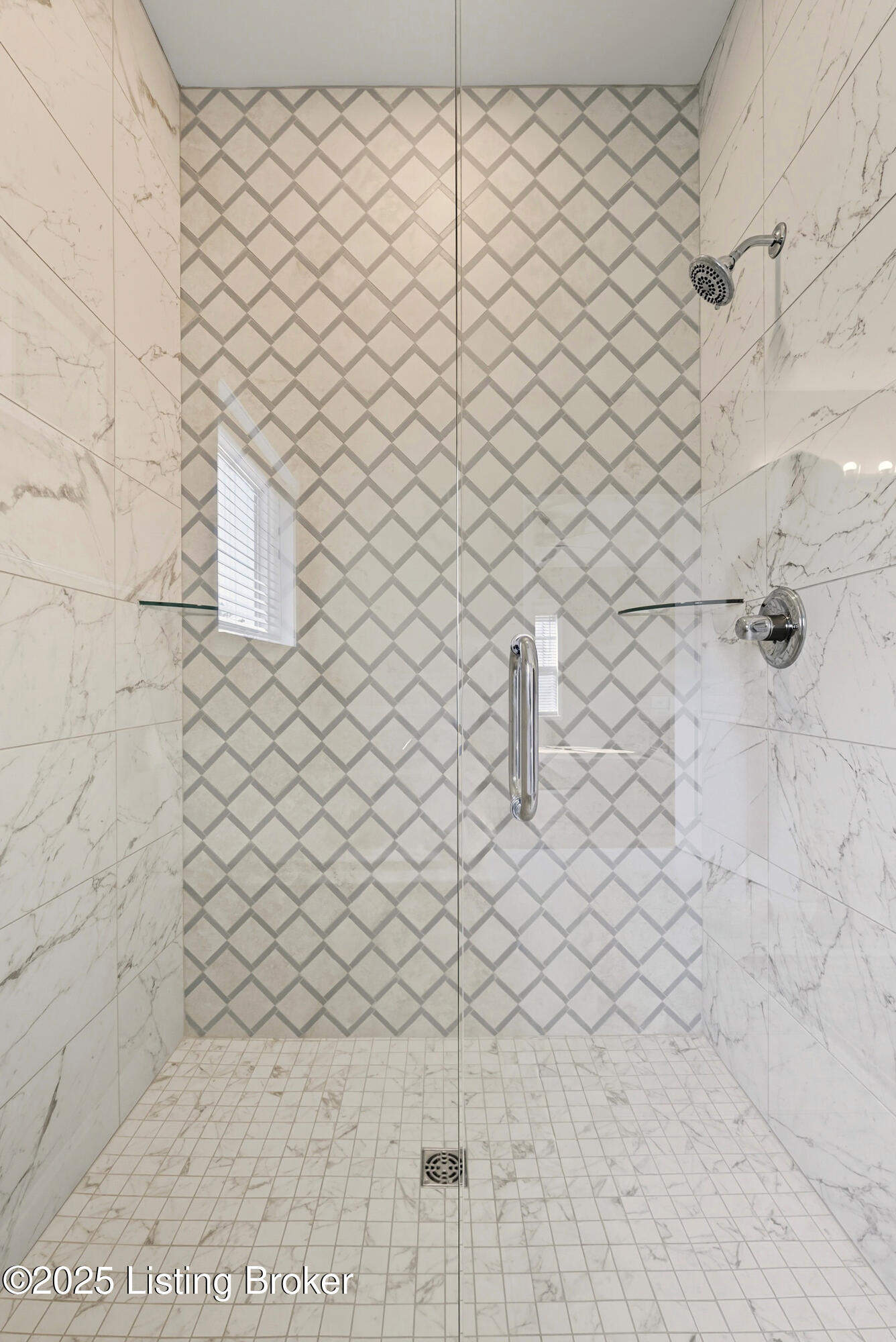 4224 Kenlie Wynde Way, Louisville