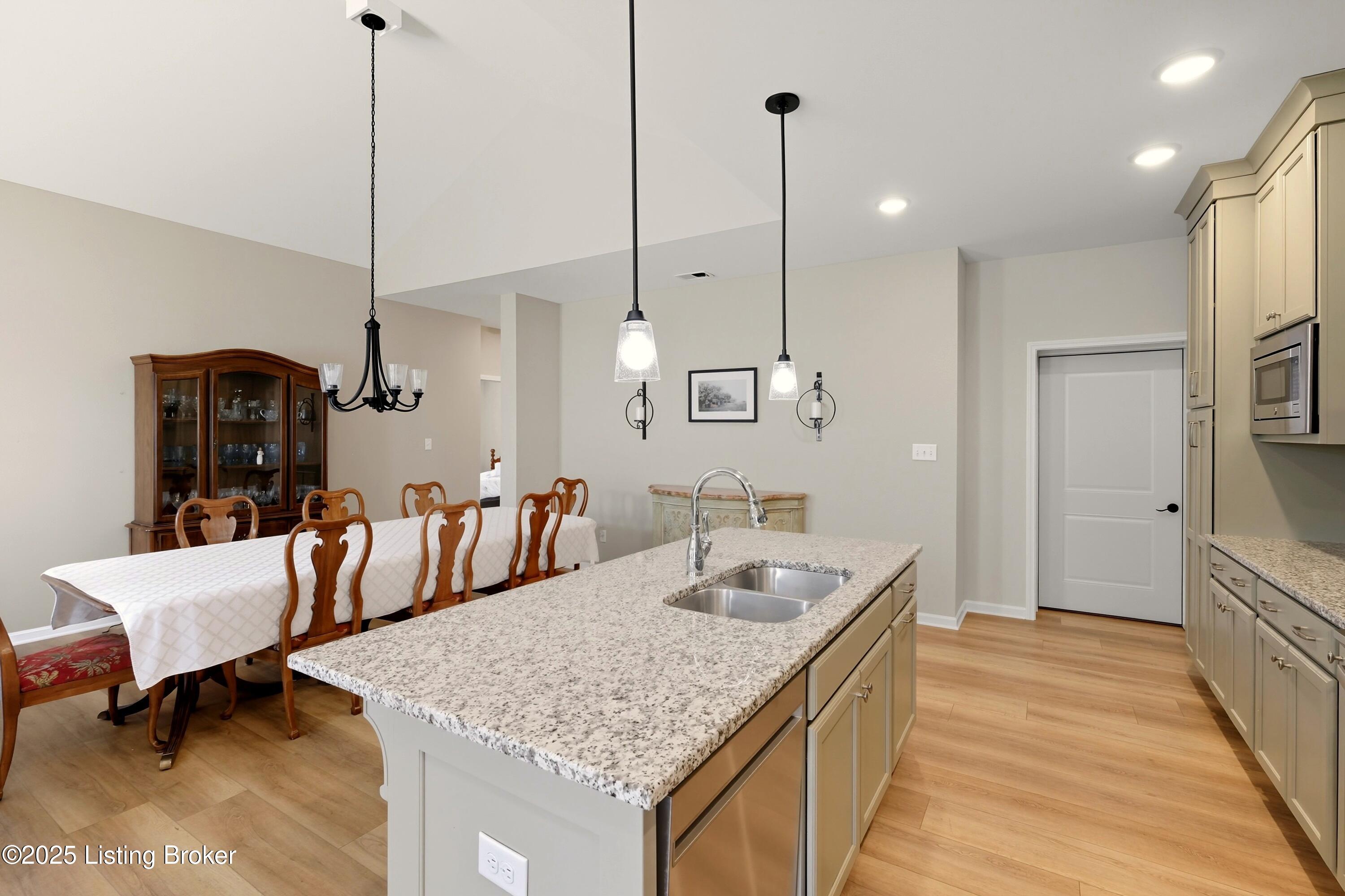 4224 Kenlie Wynde Way, Louisville