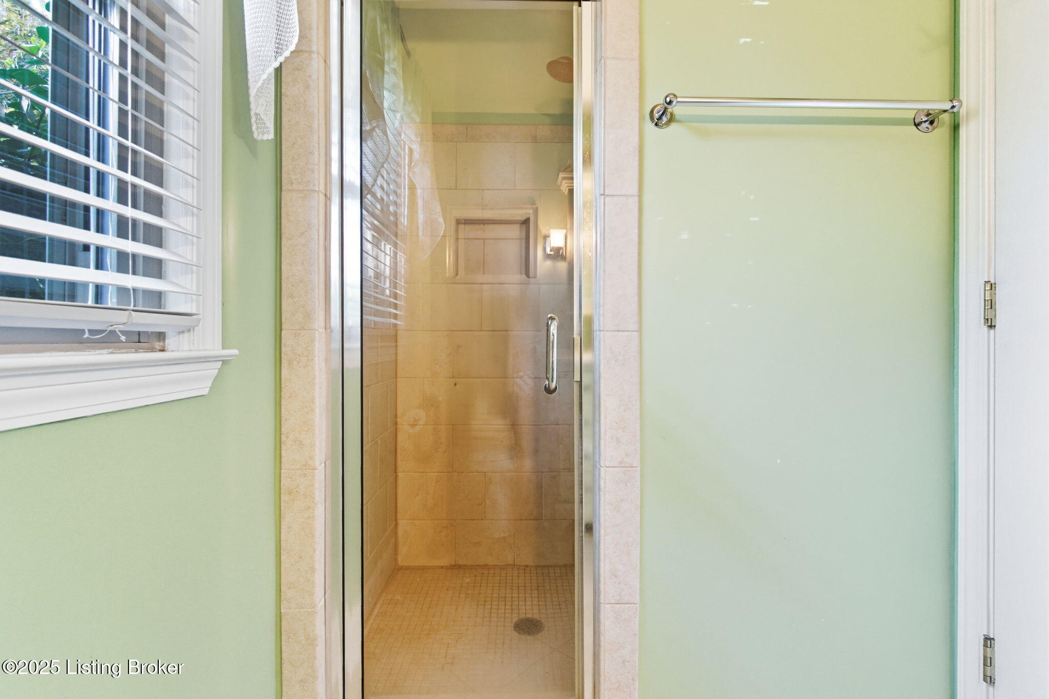 1018 Sir Lancelot Ln