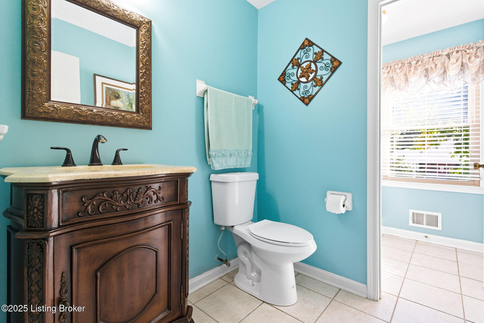 1018 Sir Lancelot Ln