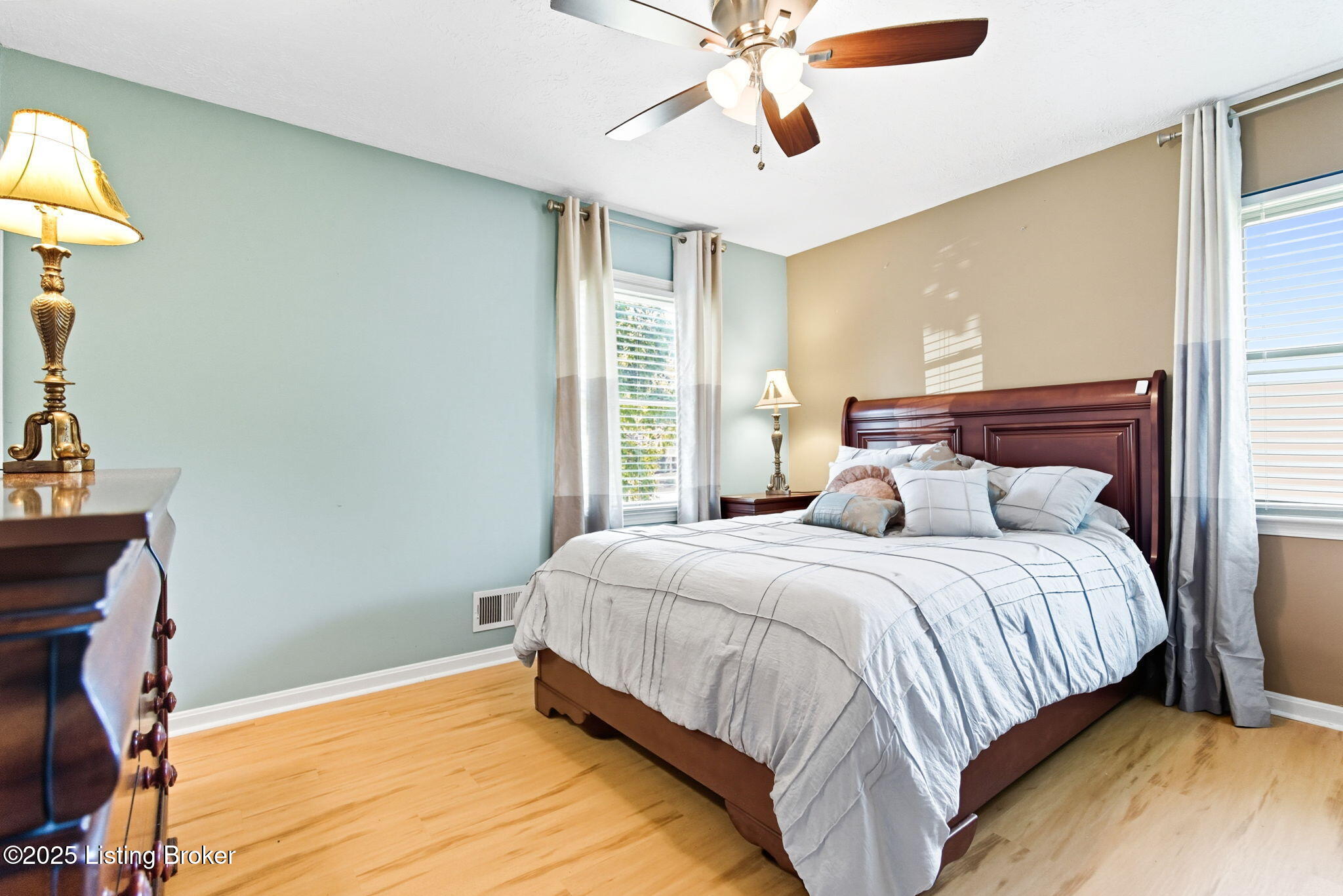 1018 Sir Lancelot Ln