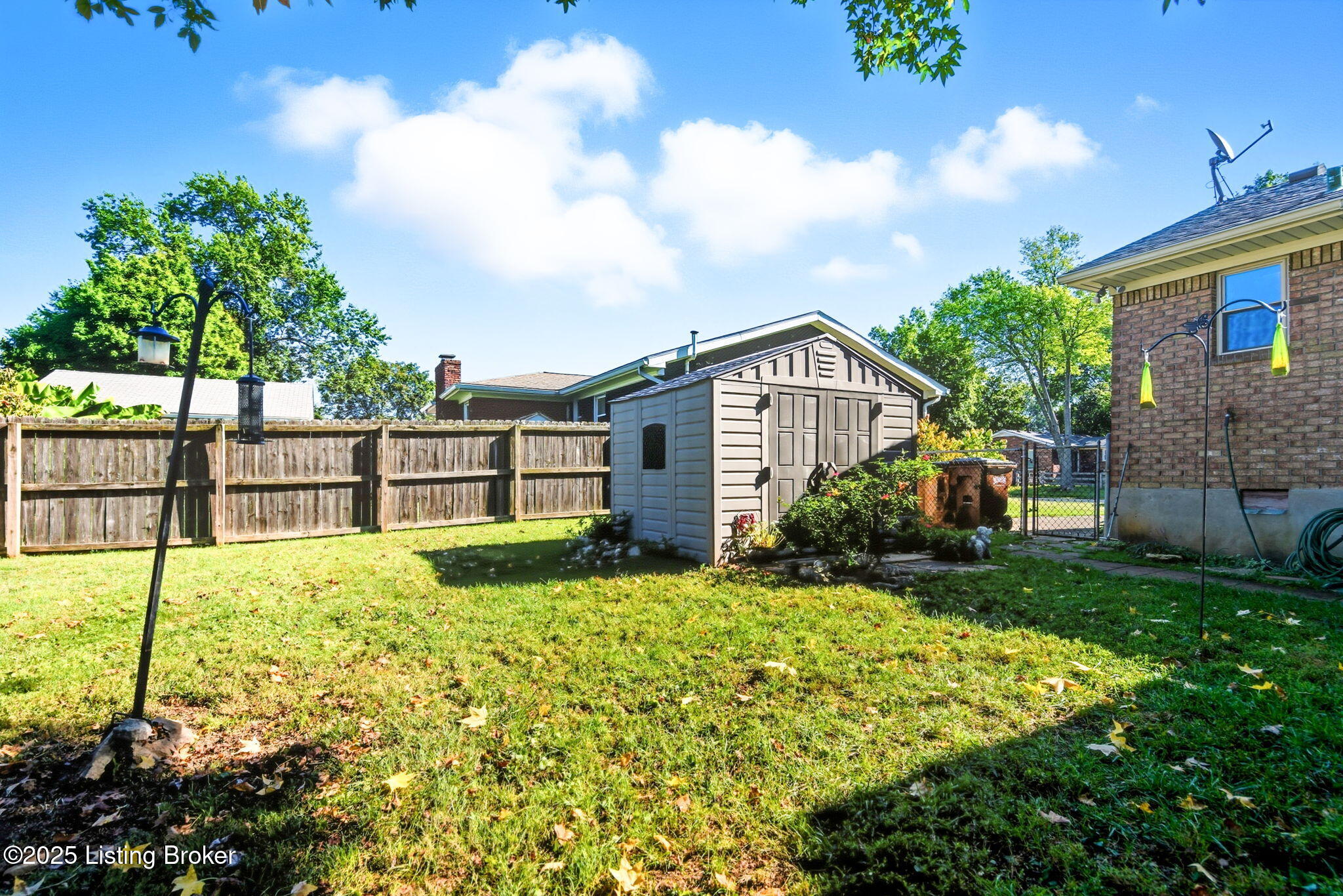 1018 Sir Lancelot Ln