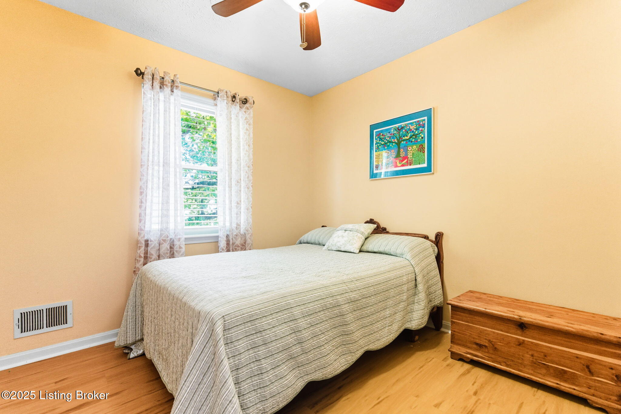 1018 Sir Lancelot Ln