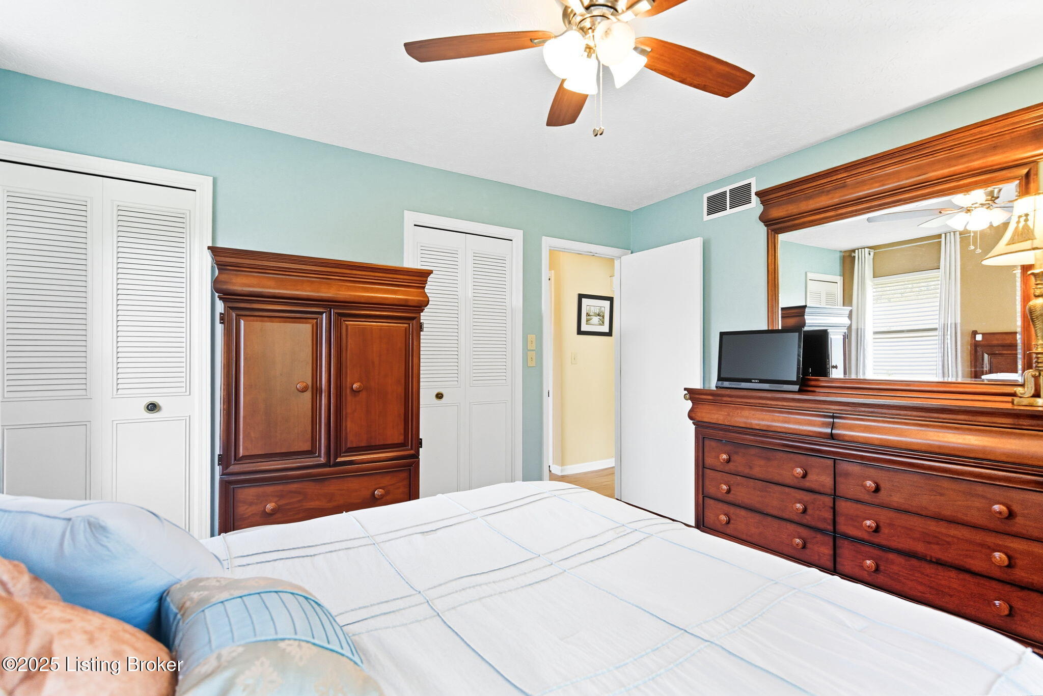 1018 Sir Lancelot Ln