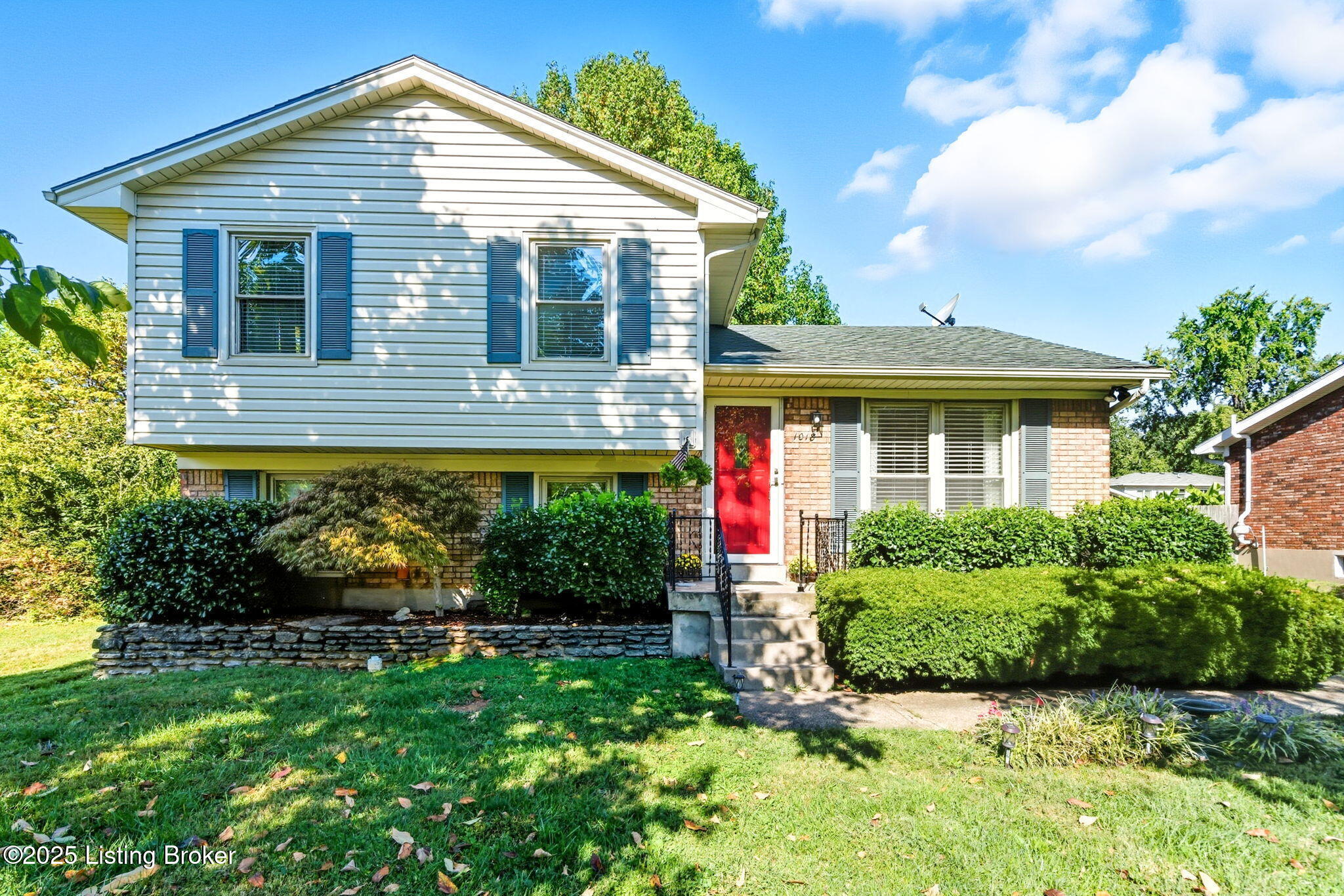 1018 Sir Lancelot Ln