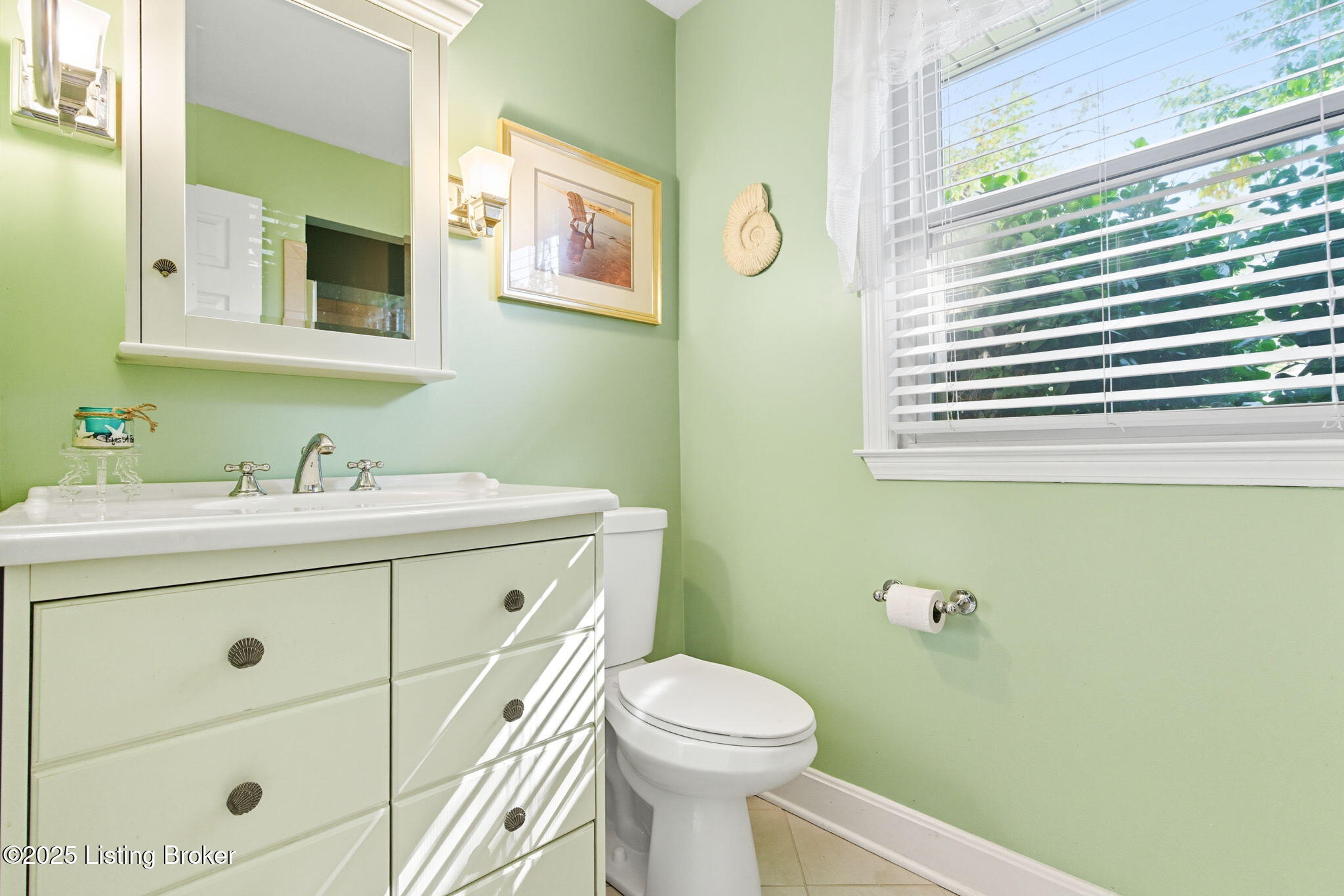 1018 Sir Lancelot Ln